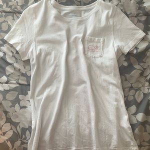 Vinyard Vines tee shirt